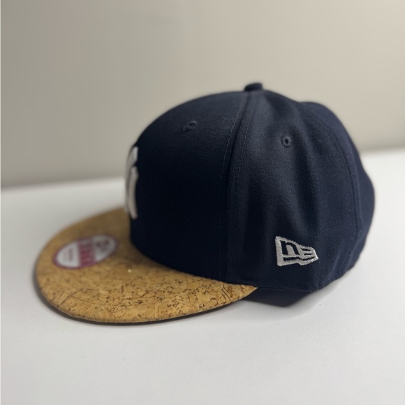 New York Yankees 9FIFTY Snapback Hat - Cork Brim Edition - Picture 2 of 7